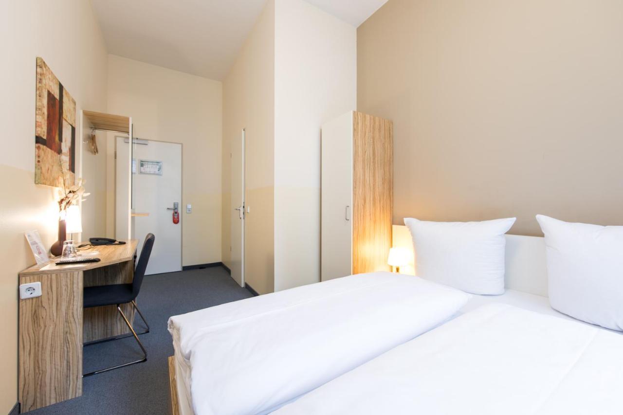 Nu Wave Hotel Berlin - Digital Check-In 2025 エクステリア 写真
