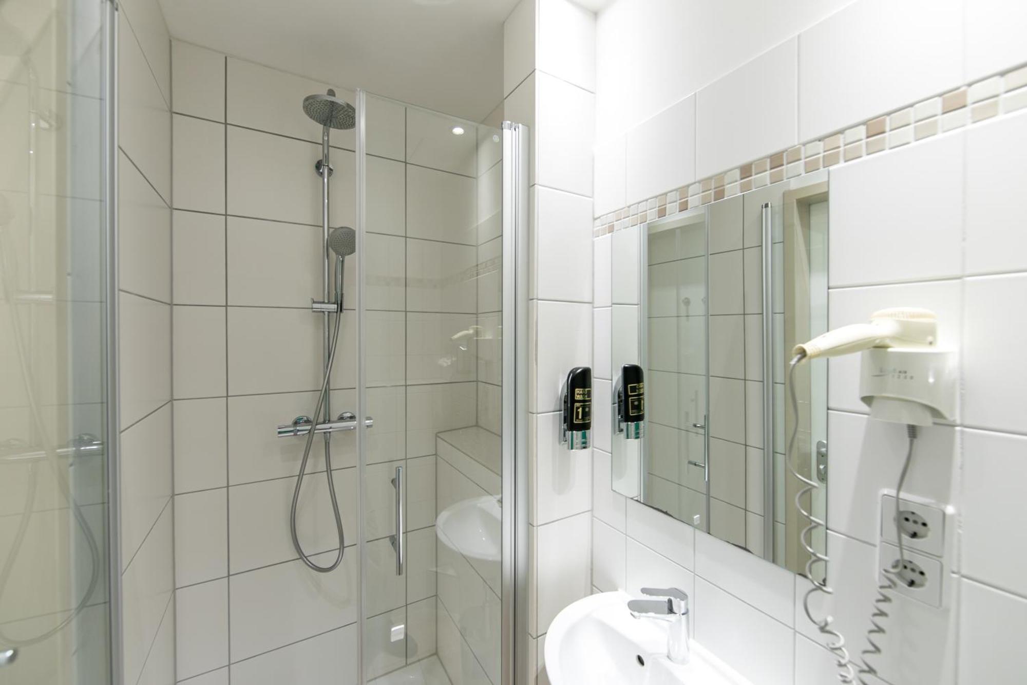 Nu Wave Hotel Berlin - Digital Check-In 2025 部屋 写真