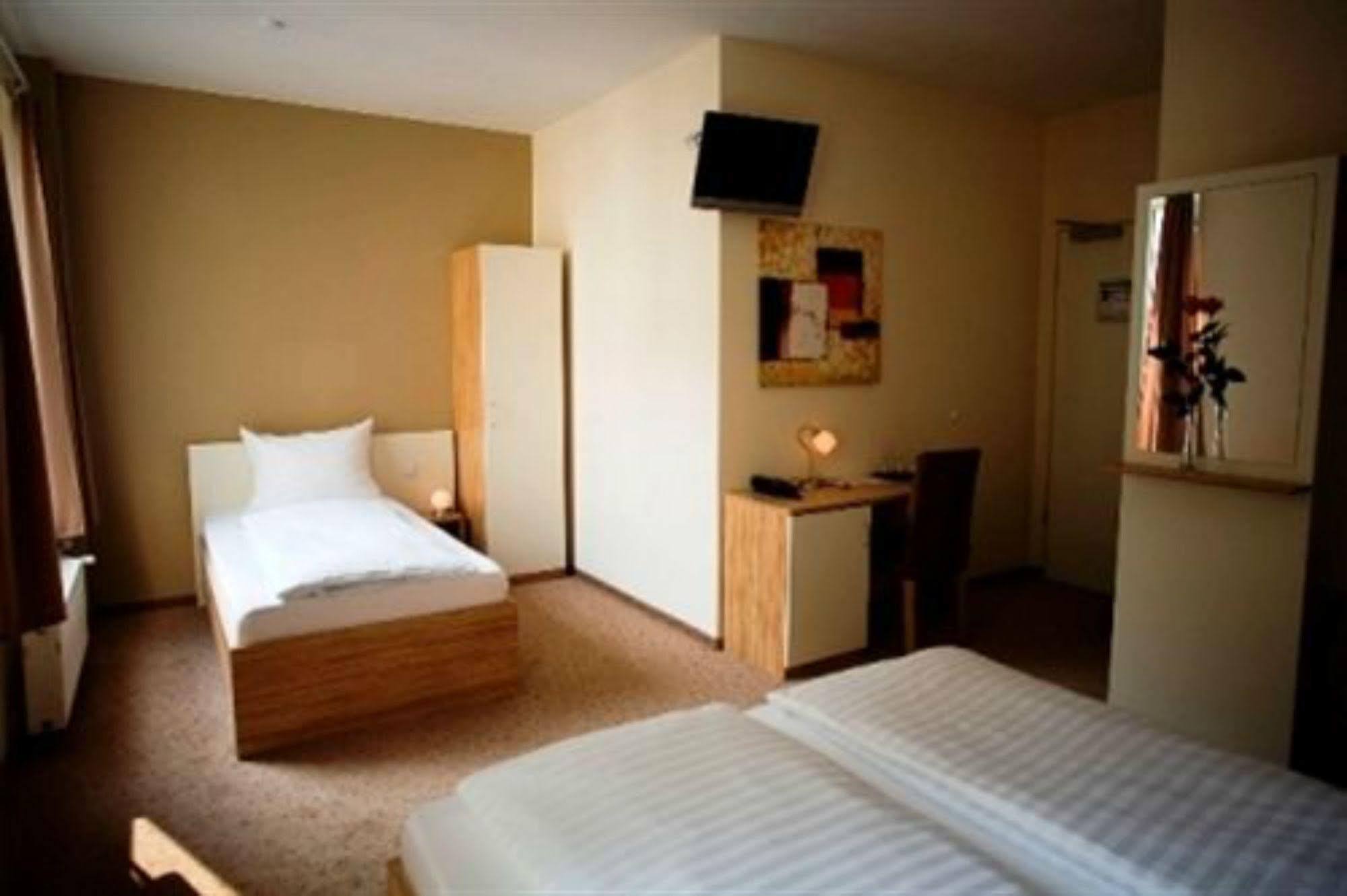 Nu Wave Hotel Berlin - Digital Check-In 2025 エクステリア 写真