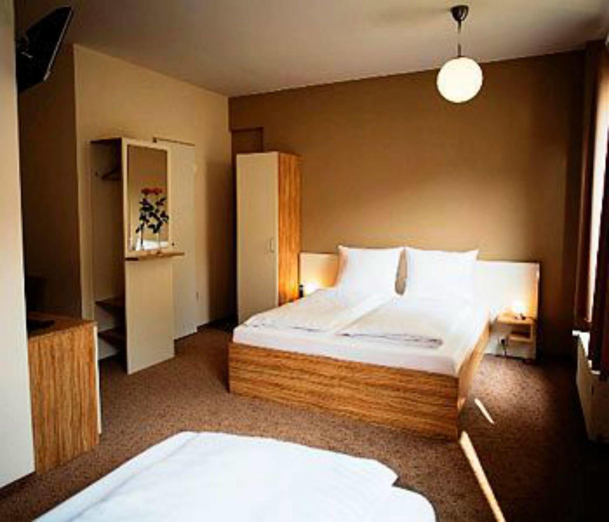 Nu Wave Hotel Berlin - Digital Check-In 2025 エクステリア 写真